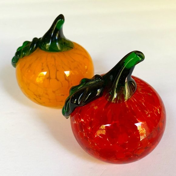 2 Hand Blown Glass Fruit Apple Orange Pumpkin Red Orange Murano -like Art - Picture 1 of 14
